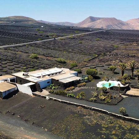 Luxe Ecovilla Listan Uga Ngoại thất bức ảnh