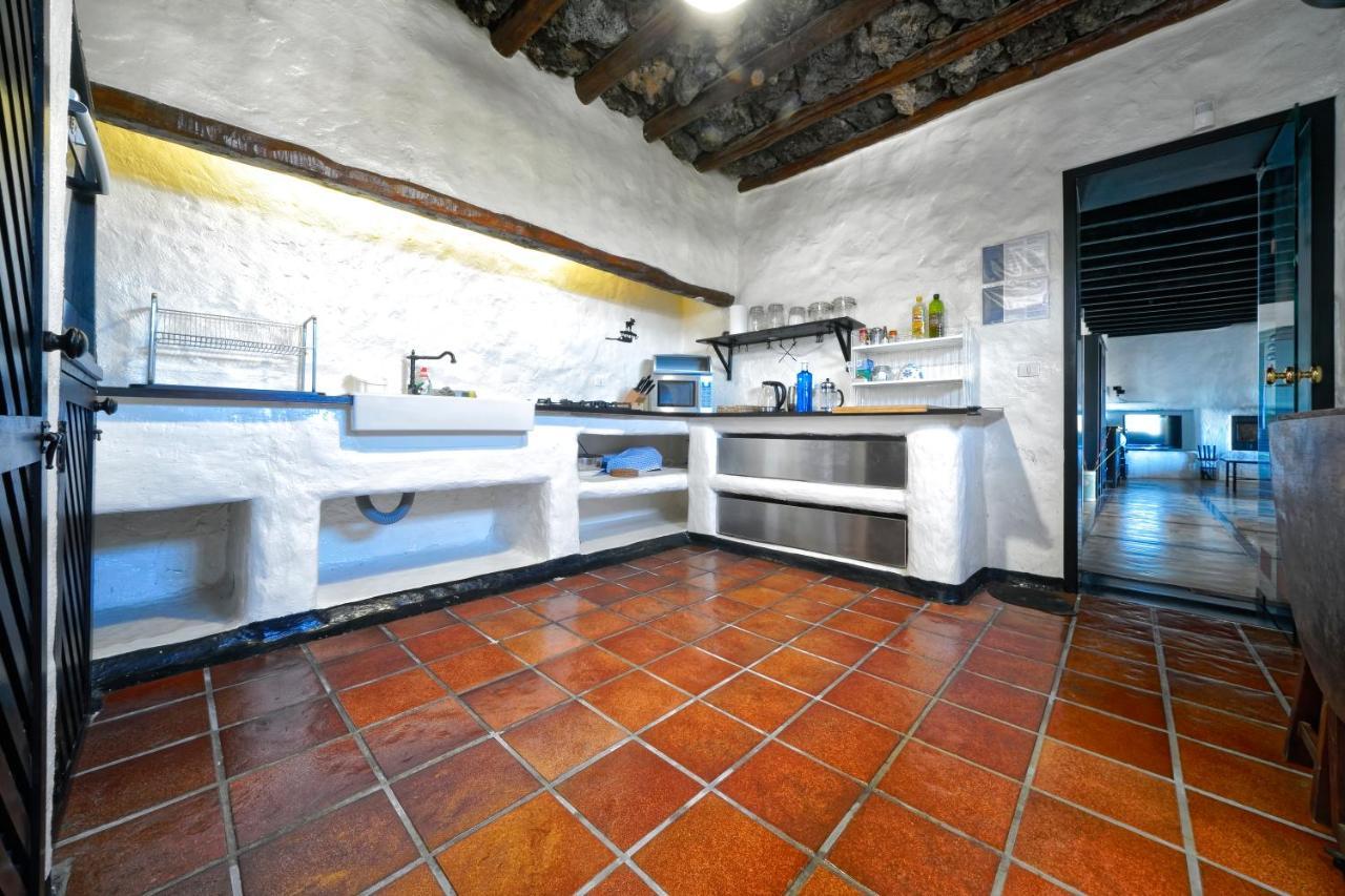Luxe Ecovilla Listan Uga Ngoại thất bức ảnh